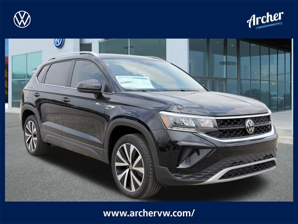 2024 Volkswagen Taos SE FWD