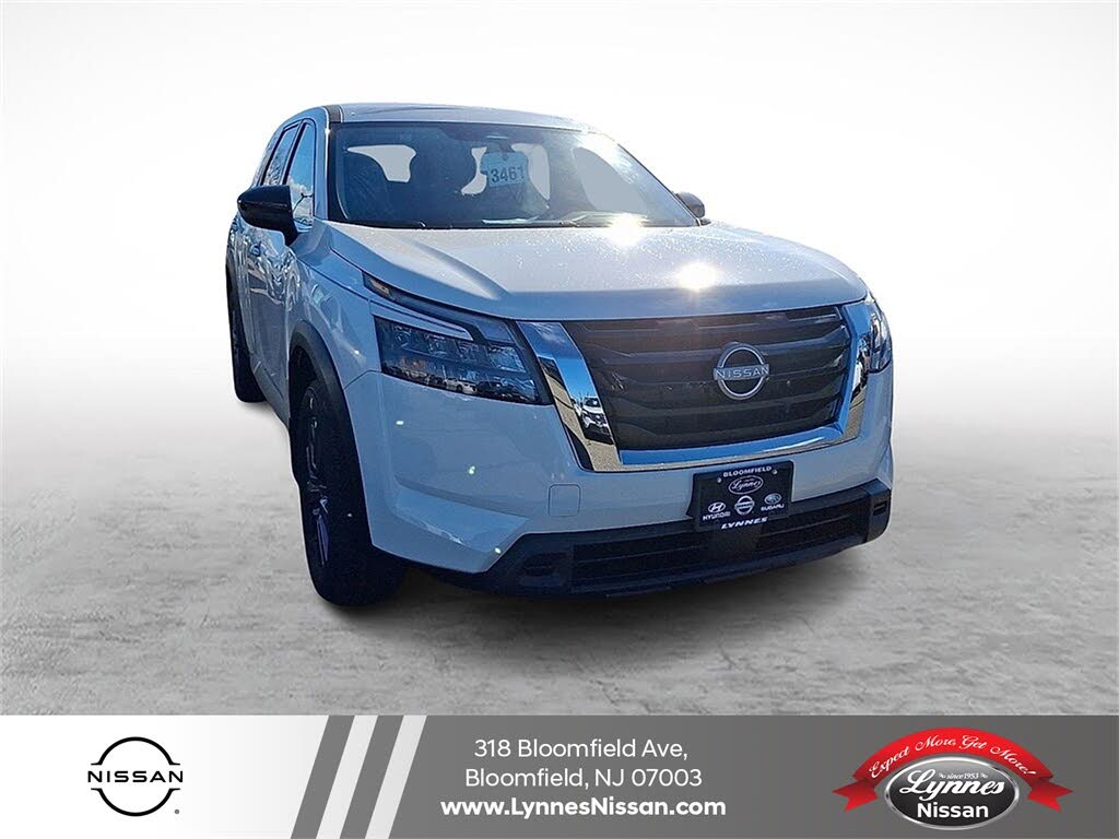 2025 Nissan Pathfinder S 4WD