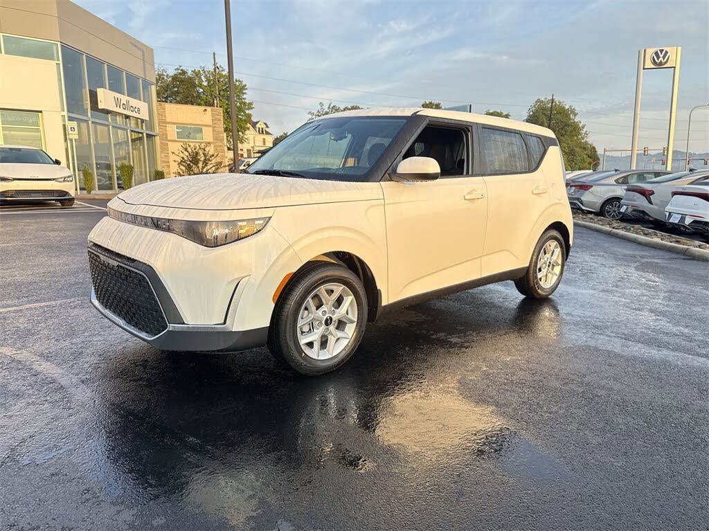 2025 Kia Soul S FWD