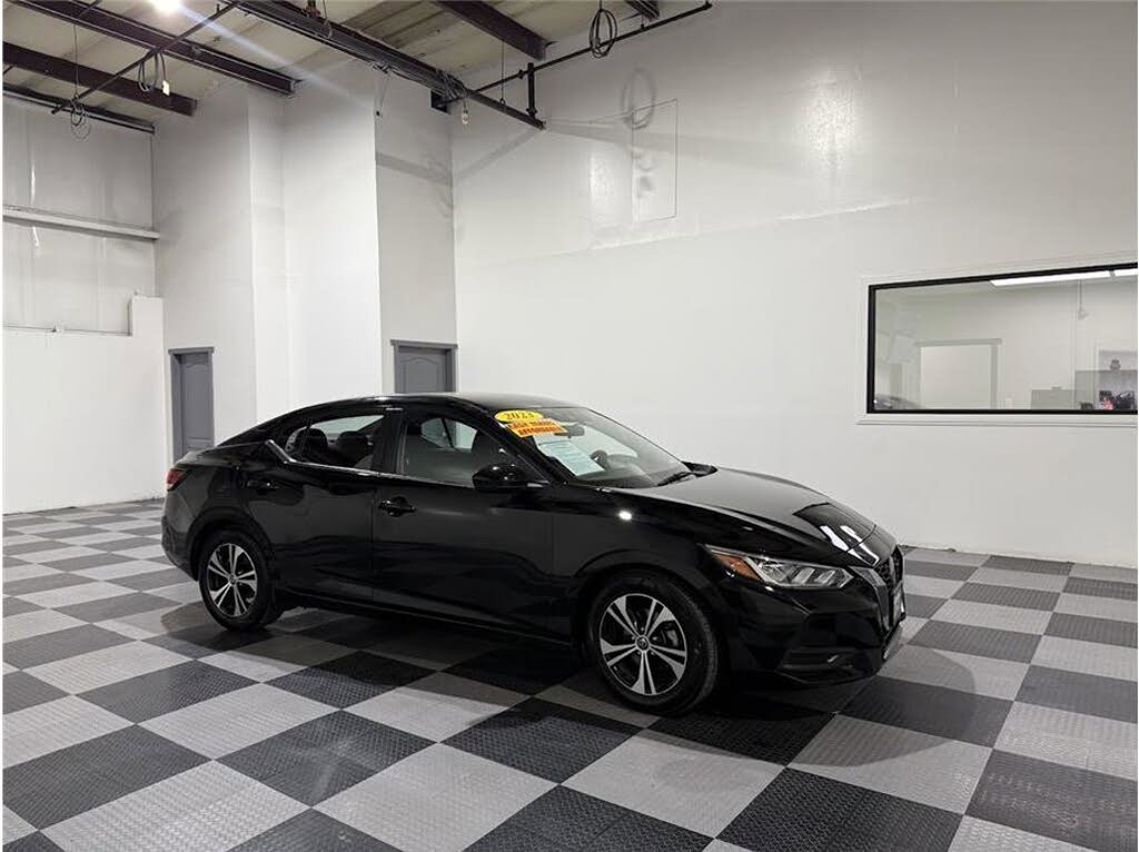 2023 Nissan Sentra SV FWD