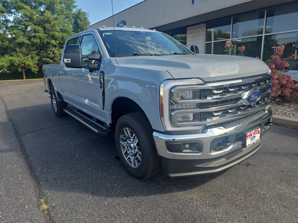 2026 Ford F-250 Super Duty Lariat Crew Cab 4WD