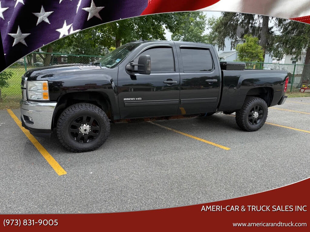 2011 Chevrolet Silverado 2500HD LT Crew Cab 4WD