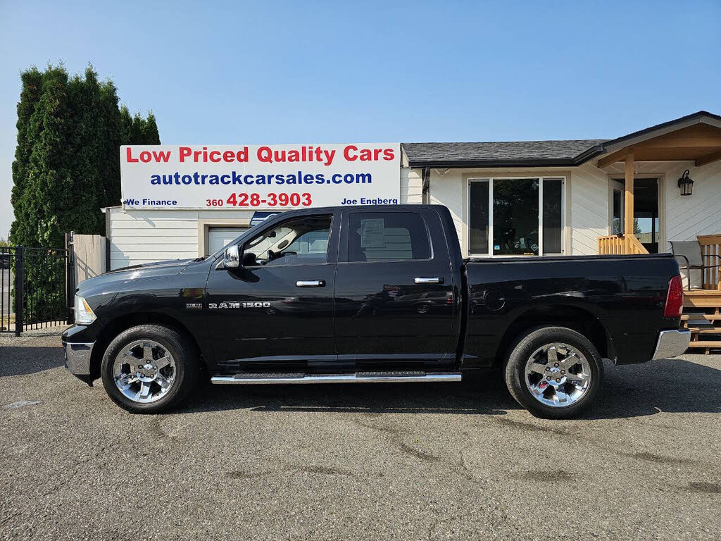 2011 RAM 1500 Laramie Crew Cab