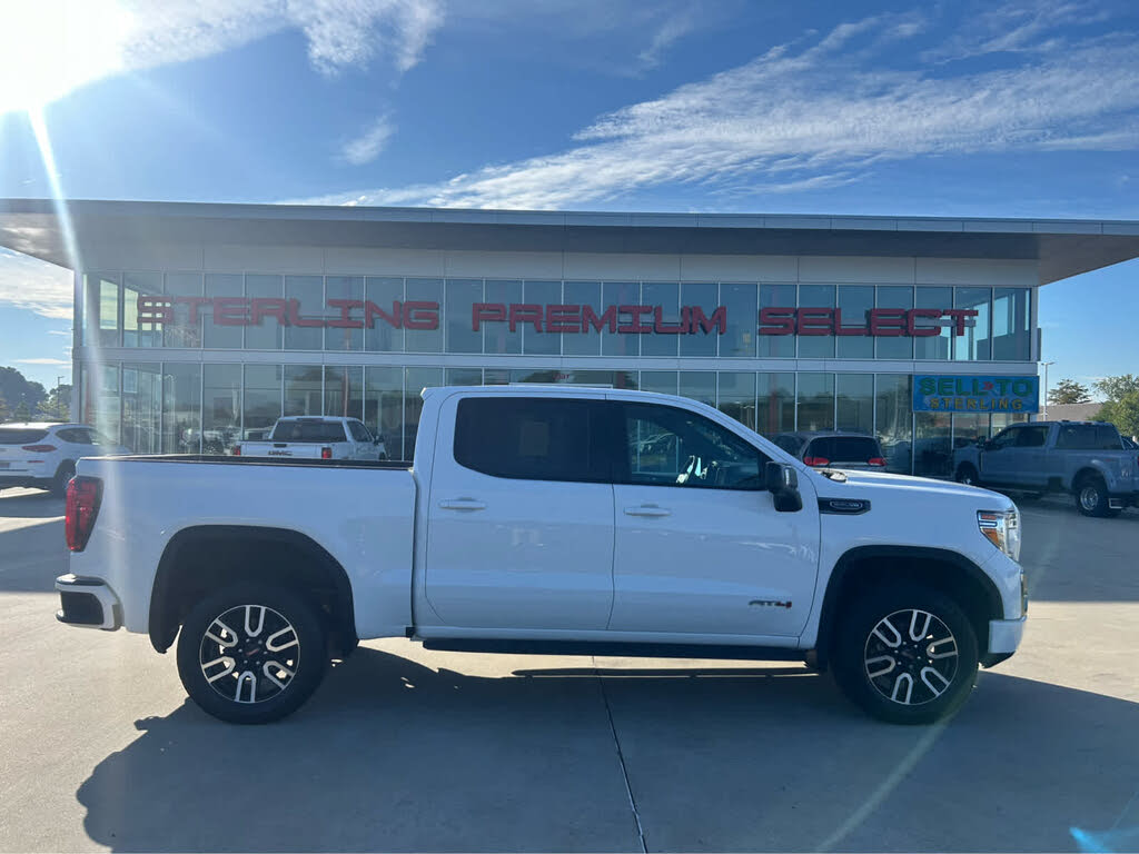 2021 GMC Sierra 1500 AT4 Crew Cab 4WD