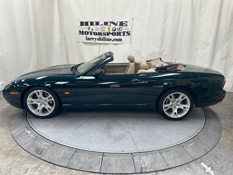 2005 Jaguar XK-Series XK8 Convertible RWD