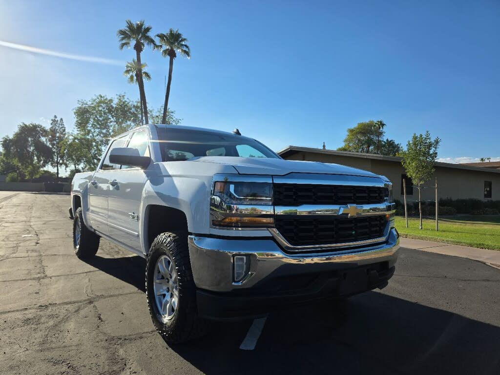2018 Chevrolet Silverado 1500 LT Crew Cab RWD