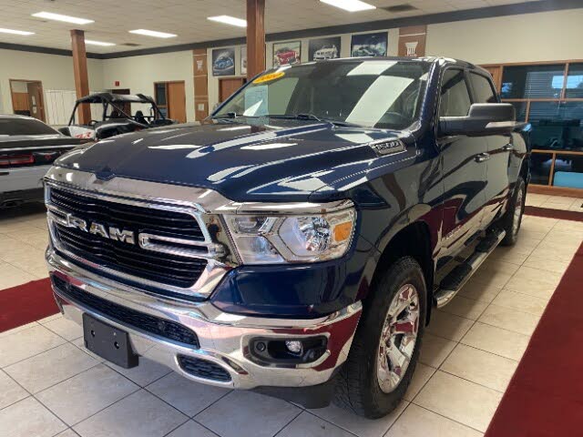 2020 RAM 1500 Big Horn Crew Cab 4WD