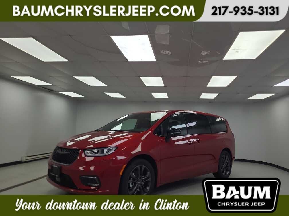 2026 Chrysler Pacifica Select FWD