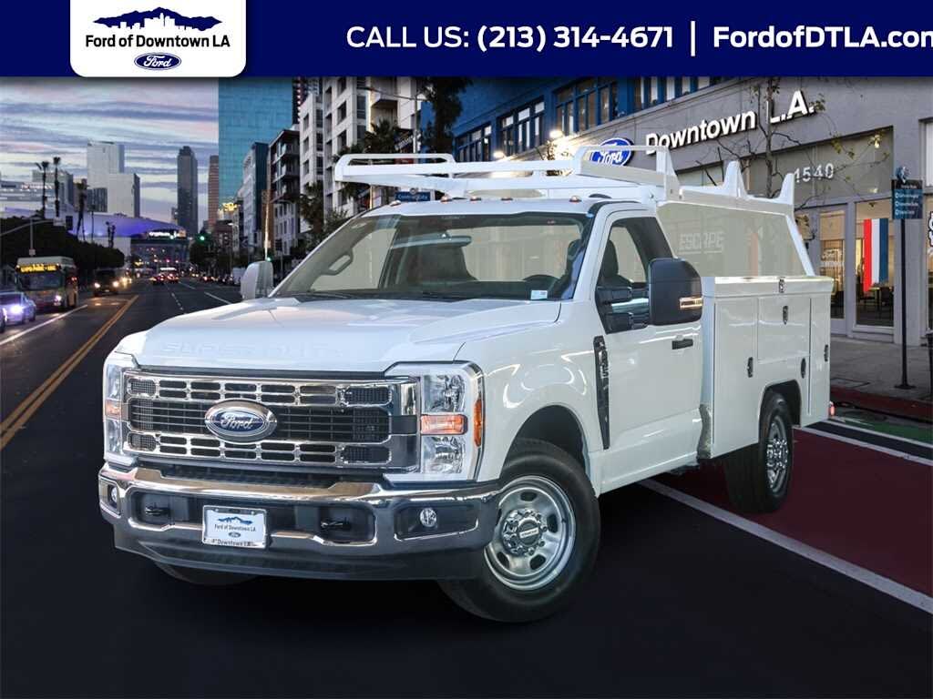 2026 Ford F-350 Super Duty Chassis XL Regular Cab RWD
