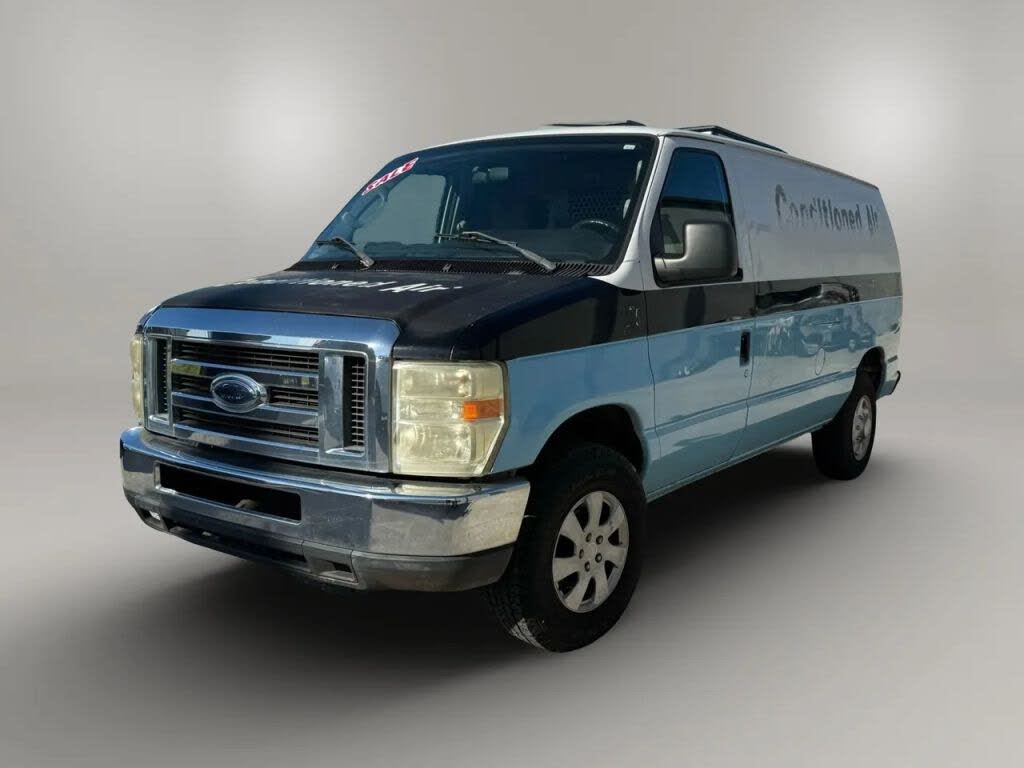 2009 Ford E-Series E-250 Cargo Van