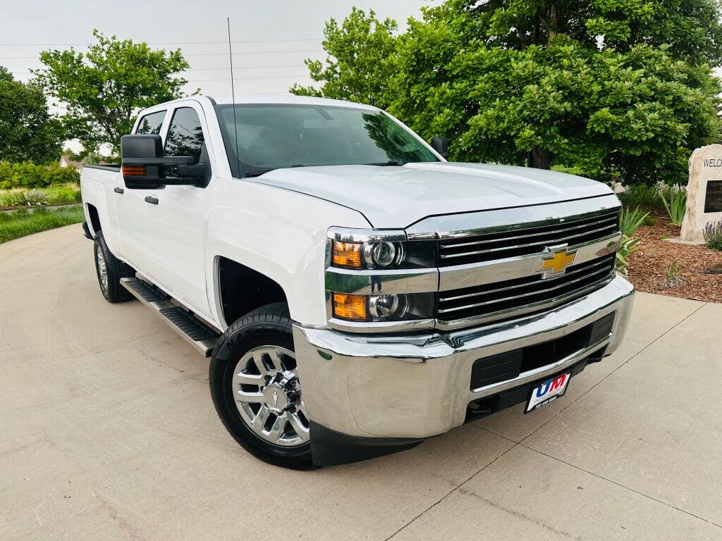 2018 Chevrolet Silverado 2500HD Work Truck Crew Cab 4WD