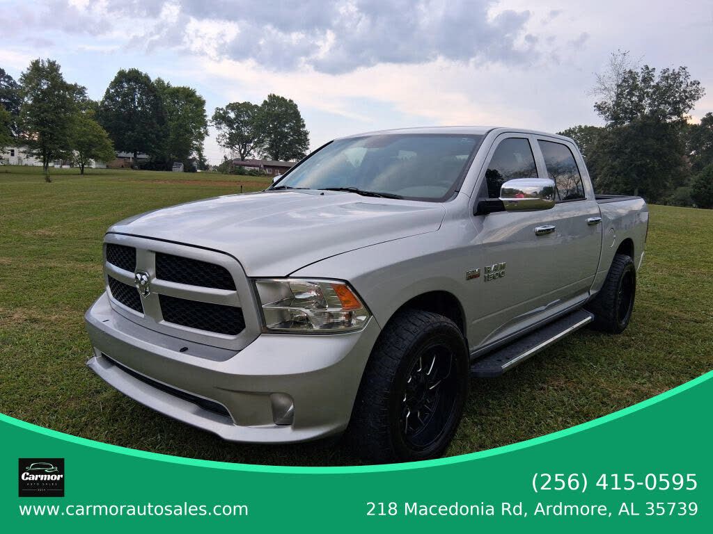 2015 RAM 1500 Express Crew Cab RWD