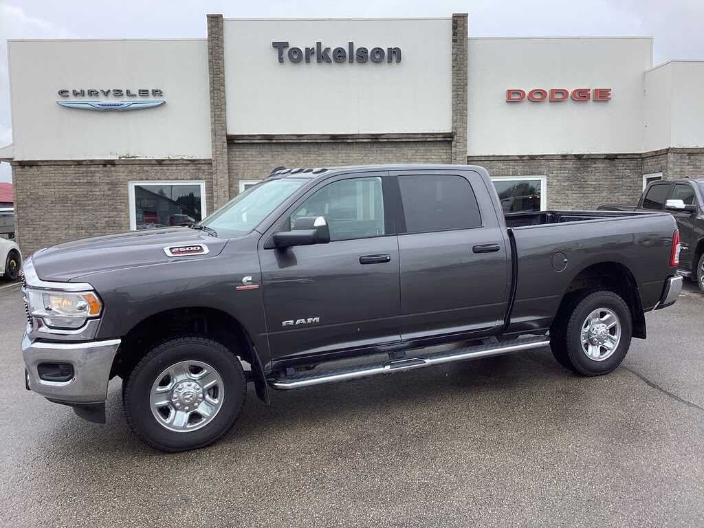2022 RAM 2500 Big Horn Crew Cab 4WD