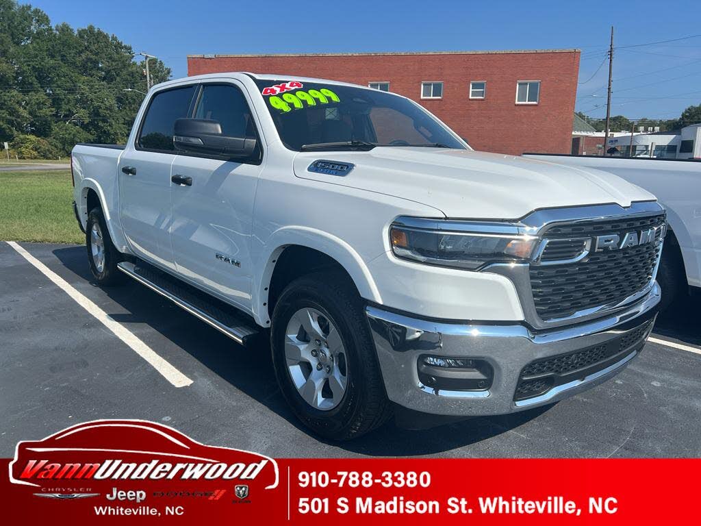 2025 RAM 1500 Big Horn Crew Cab 4WD