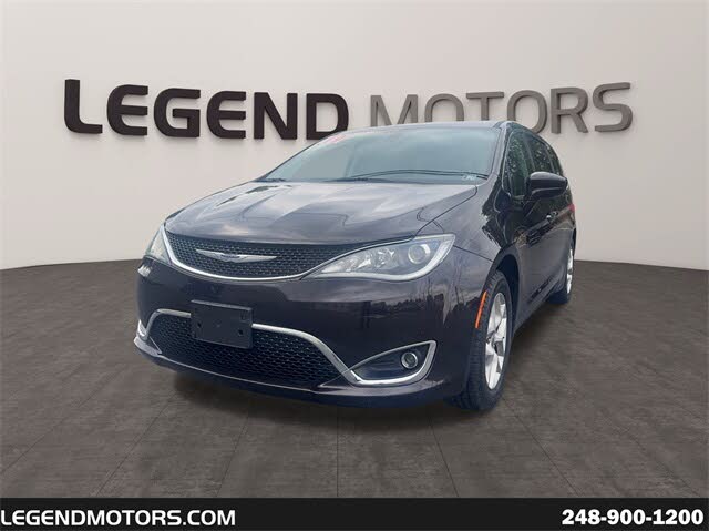 2019 Chrysler Pacifica Touring Plus FWD