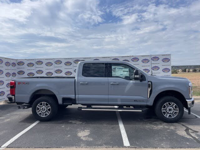 2026 Ford F-250 Super Duty Lariat Crew Cab 4WD