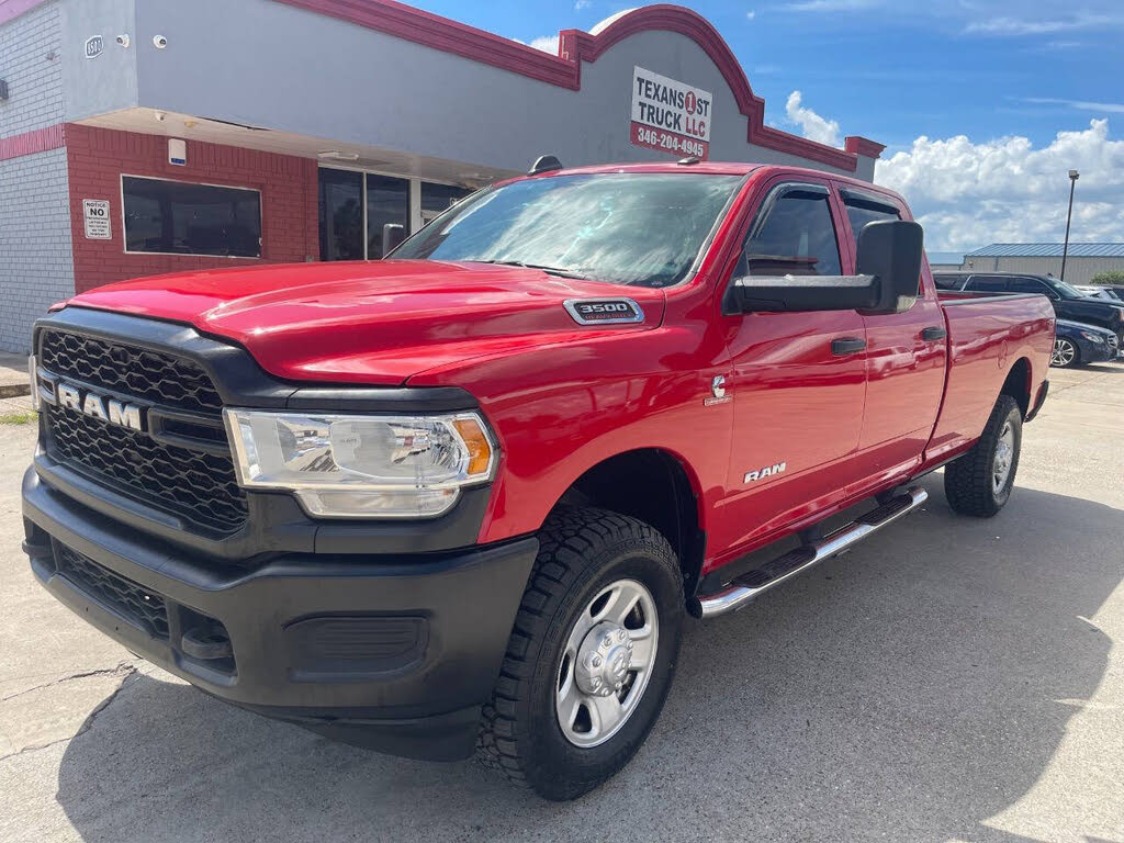 2022 RAM 3500 Tradesman Crew Cab LB 4WD