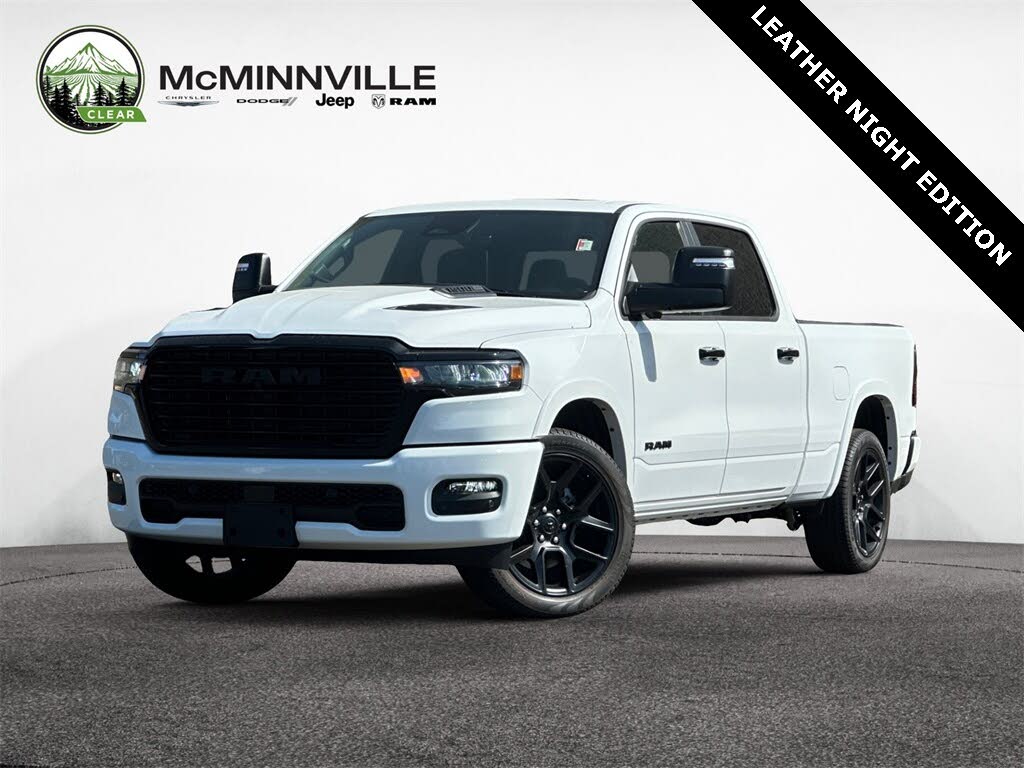 2025 RAM 1500 Laramie Crew Cab 4WD