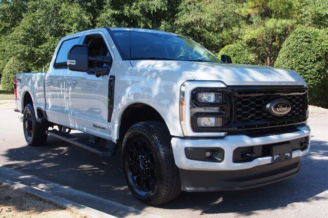 2026 Ford F-250 Super Duty Lariat Crew Cab 4WD