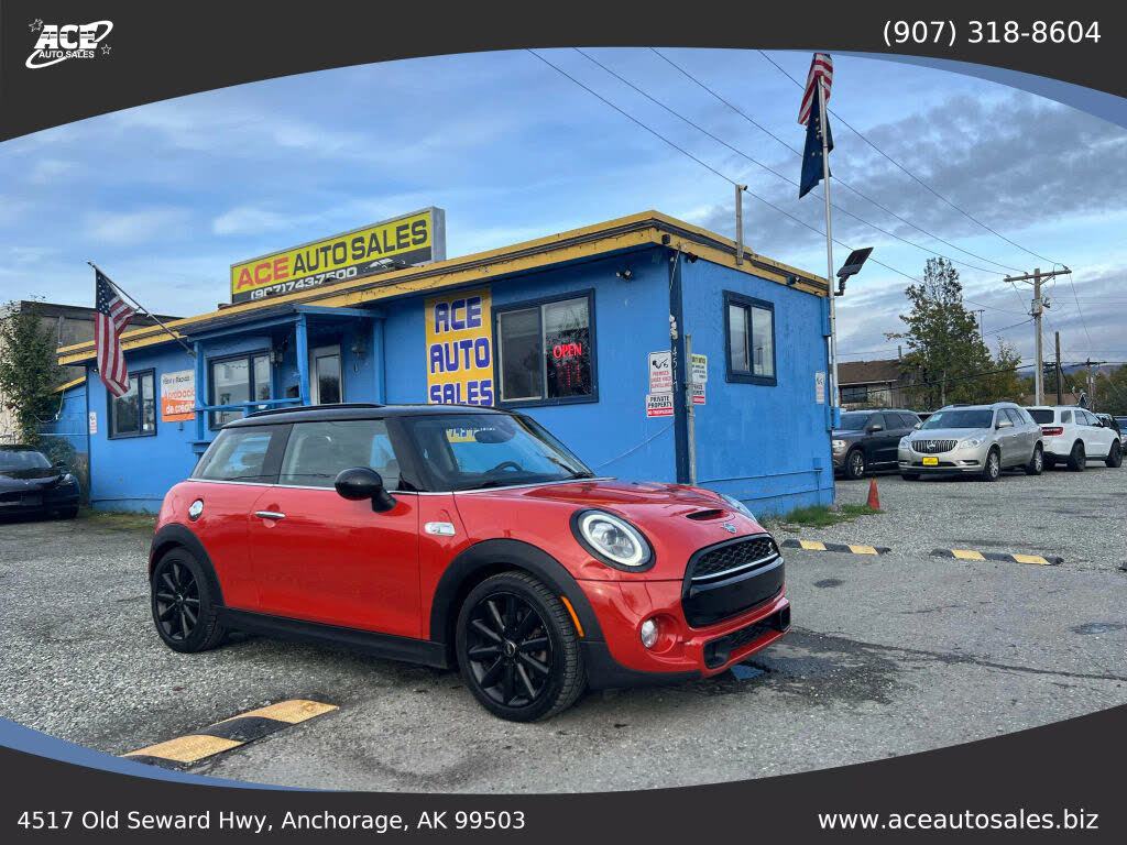 2019 MINI Cooper S 2-Door Hatchback FWD