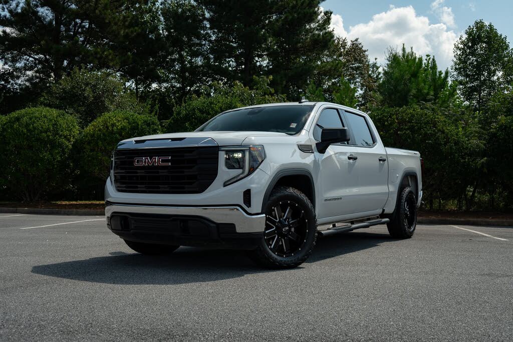 2024 GMC Sierra 1500 Pro Crew Cab 4WD