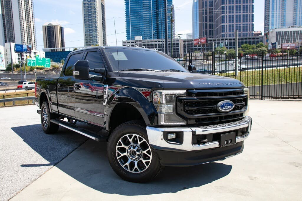 2020 Ford F-250 Super Duty Lariat Crew Cab 4WD