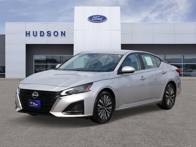 2023 Nissan Altima 2.5 SV FWD