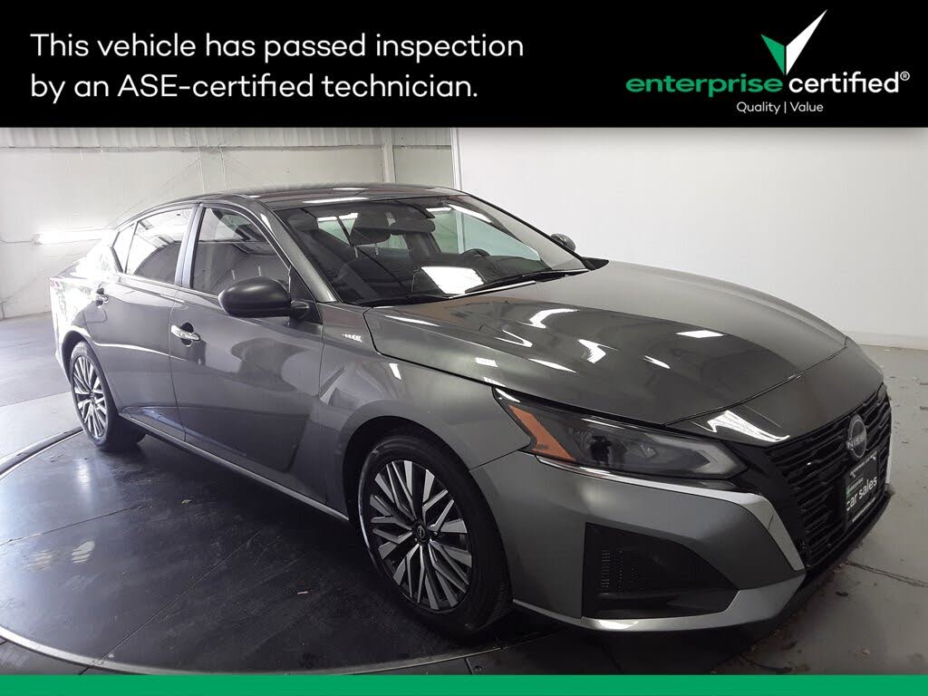 2024 Nissan Altima 2.5 SV FWD