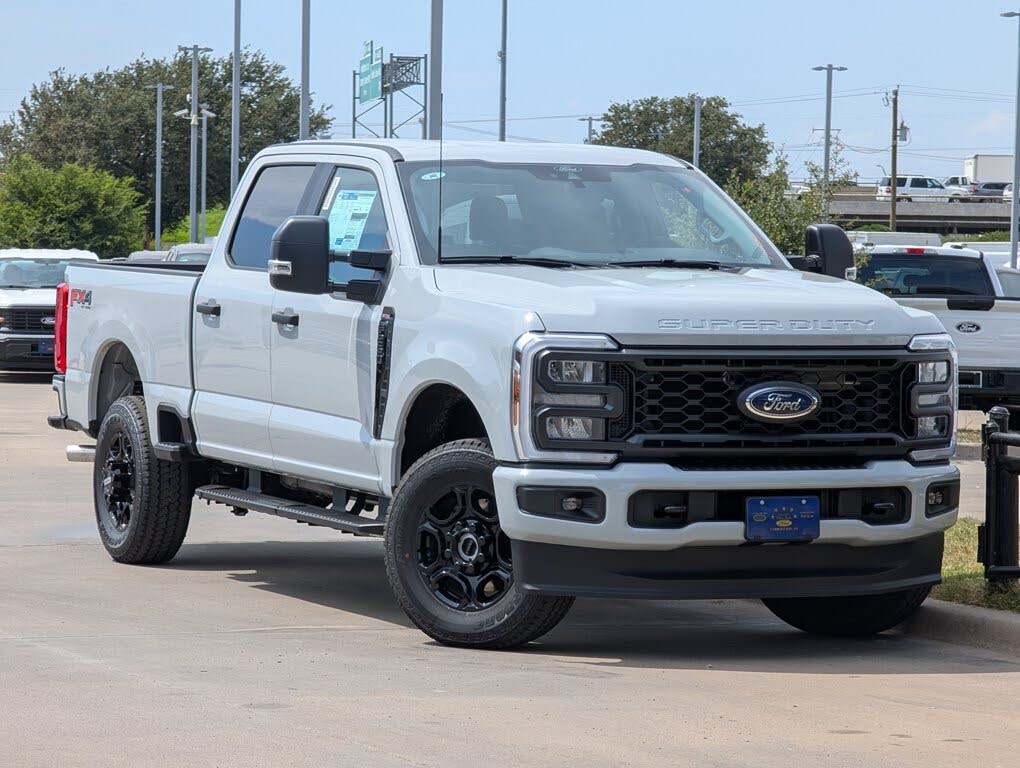 2026 Ford F-250 Super Duty XL Crew Cab 4WD