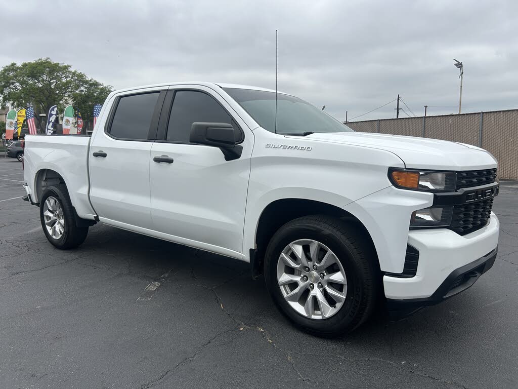 2019 Chevrolet Silverado 1500 Custom Crew Cab RWD
