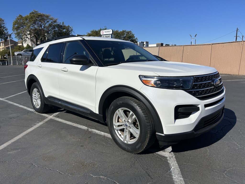2020 Ford Explorer XLT AWD
