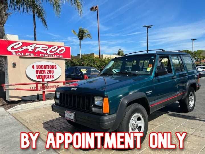 1996 Jeep Cherokee Sport 4-Door 4WD