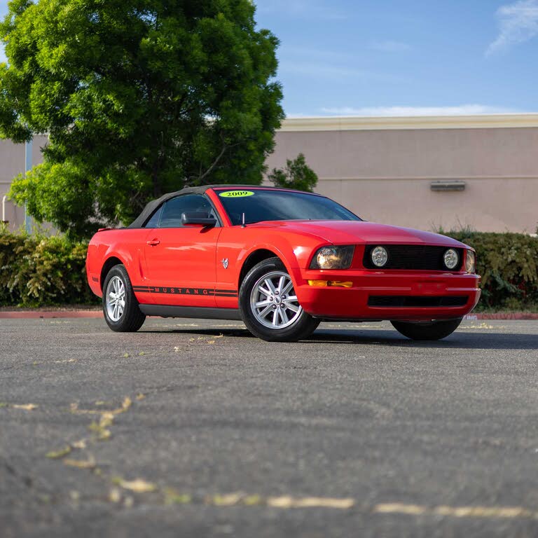 2009 Ford Mustang V6 Premium Convertible RWD