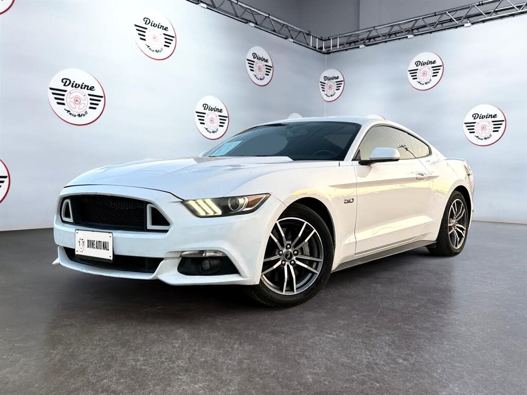 2015 Ford Mustang GT Coupe RWD