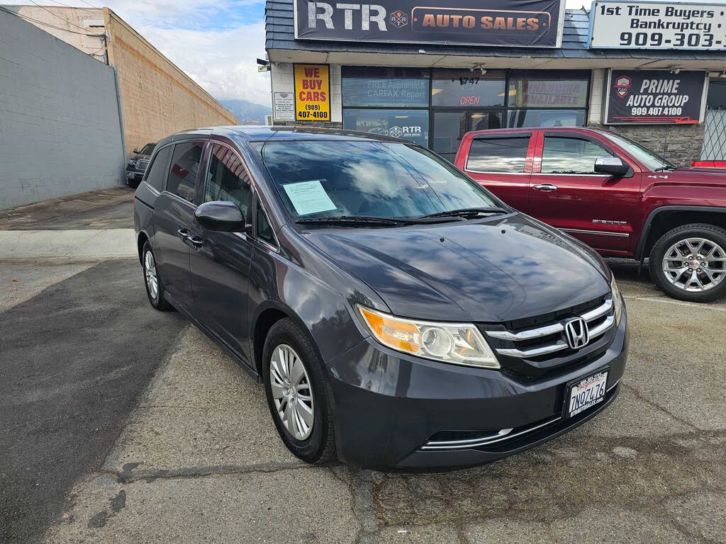 2015 Honda Odyssey EX-L FWD with Navigation