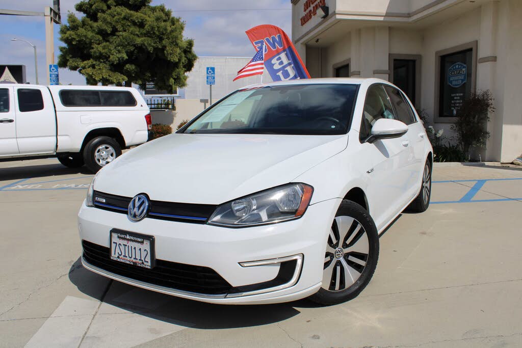 2016 Volkswagen e-Golf SE