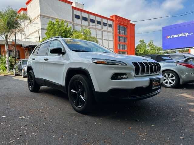 2017 Jeep Cherokee Sport Altitude 4WD