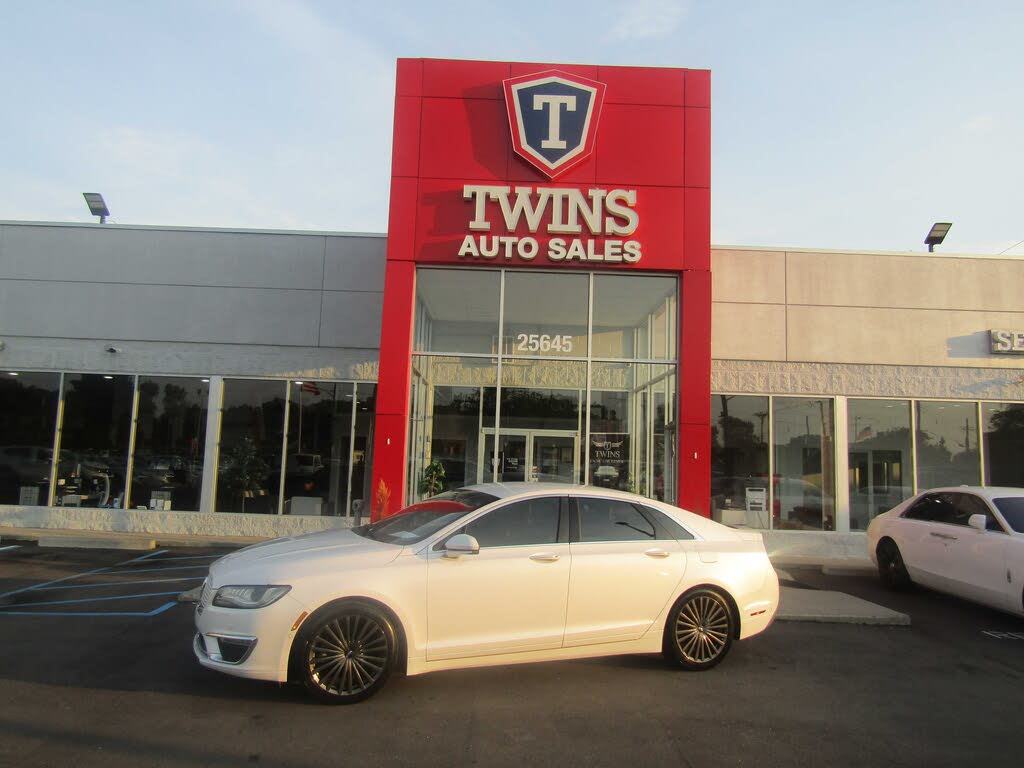 2017 Lincoln MKZ Hybrid Reserve FWD