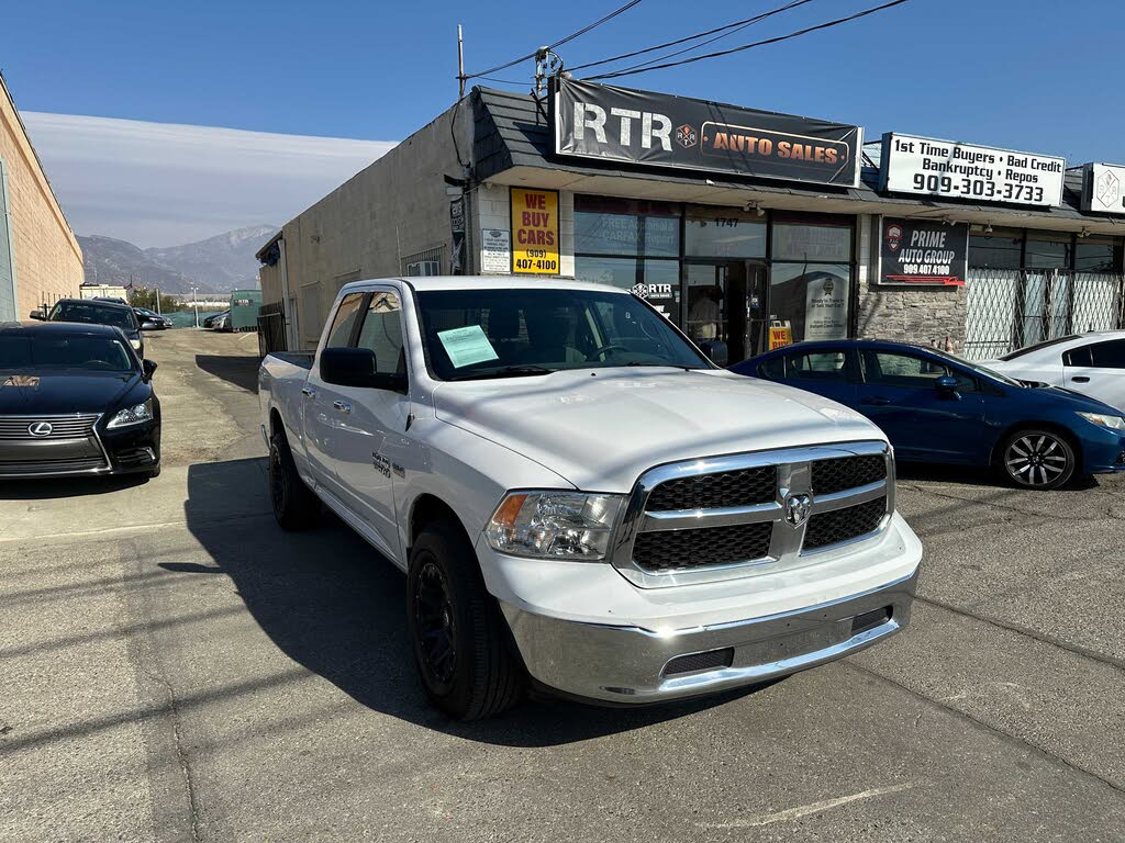 2017 RAM 1500 Big Horn Crew Cab RWD