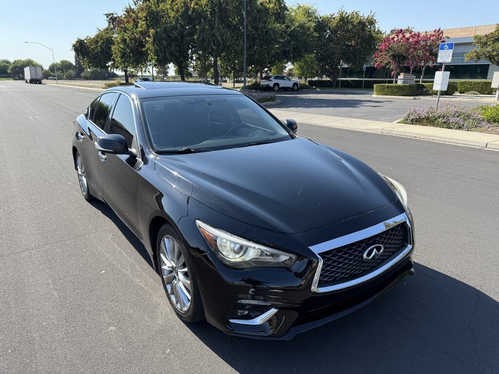 2018 INFINITI Q50 3.0t Luxe RWD