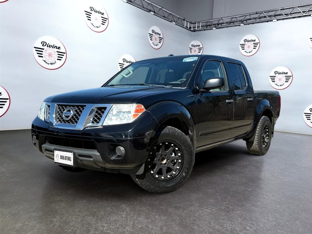 2018 Nissan Frontier SV V6 Crew Cab