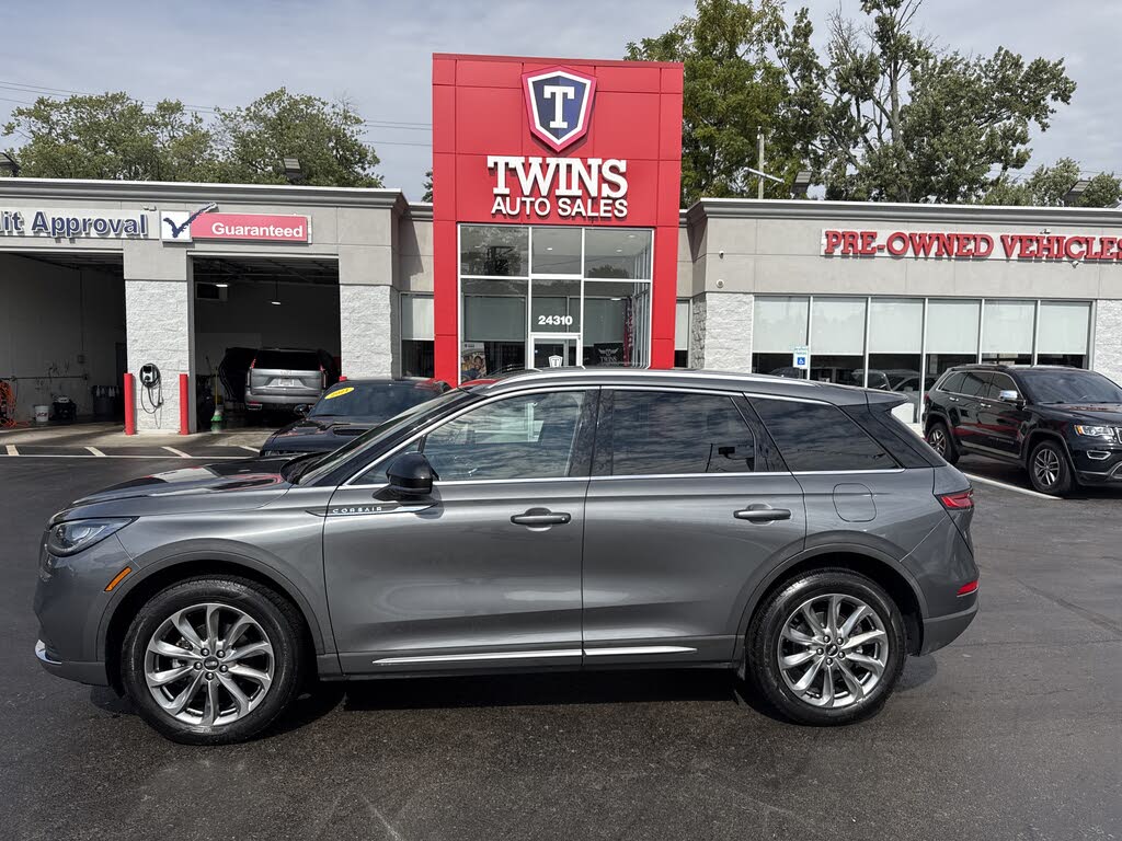 2022 Lincoln Corsair Standard AWD