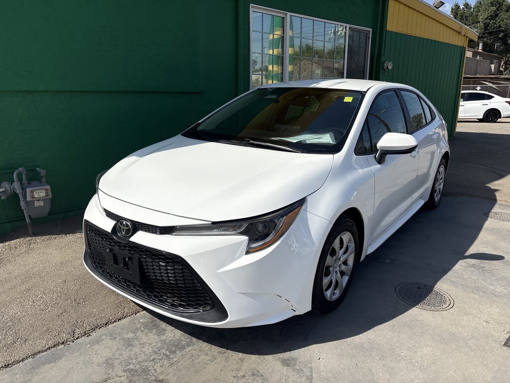 2022 Toyota Corolla LE FWD