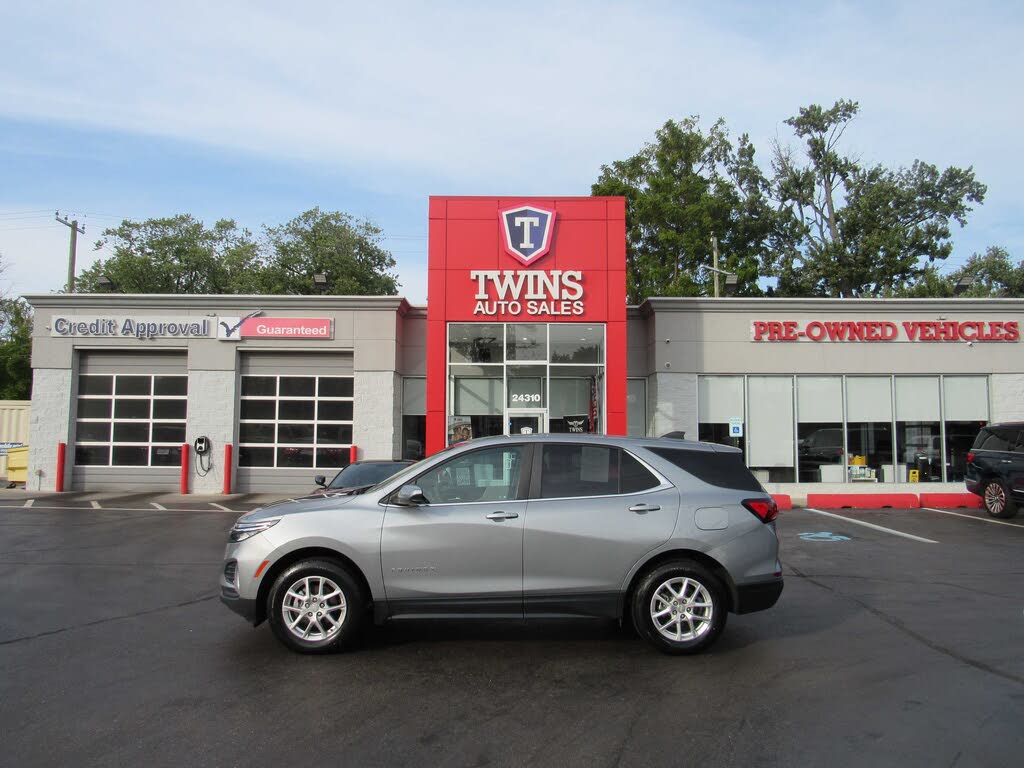 2023 Chevrolet Equinox LT AWD with 1LT