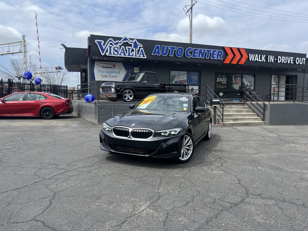 2024 BMW 3 Series 330e Hybrid Plug-in xDrive AWD