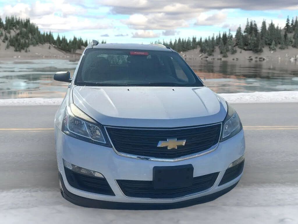 2016 Chevrolet Traverse LS FWD