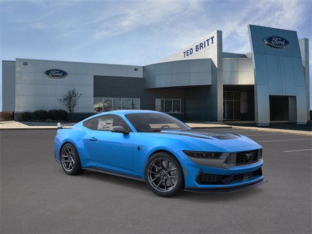 2025 Ford Mustang Dark Horse Fastback RWD