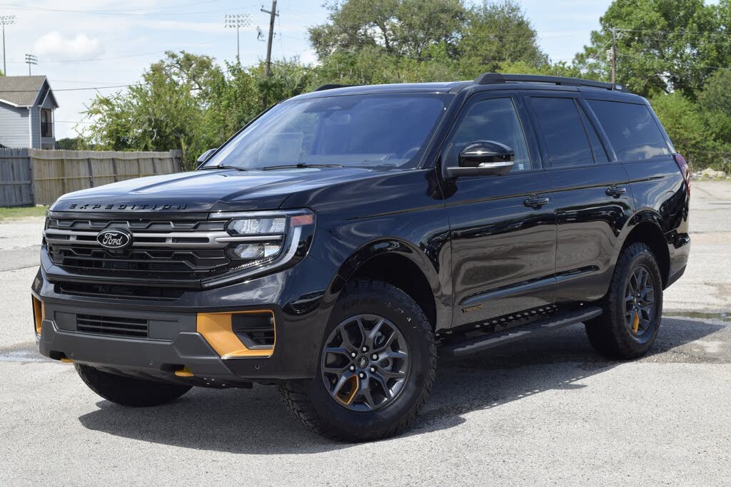 2025 Ford Expedition Tremor 4WD