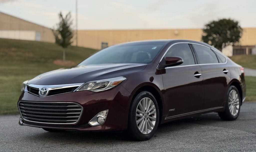 2014 Toyota Avalon Hybrid XLE Premium FWD
