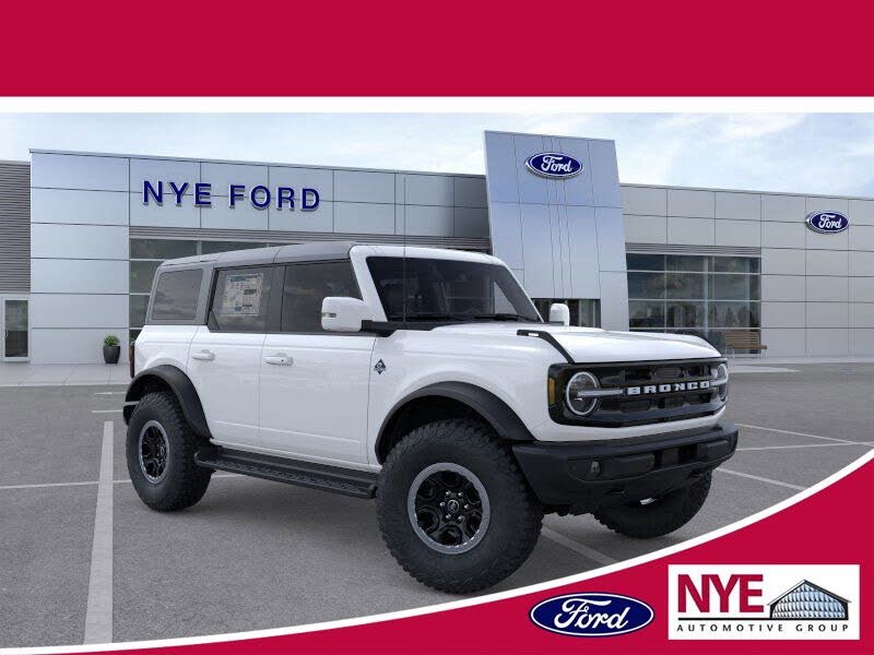 2025 Ford Bronco Outer Banks 4-Door 4WD